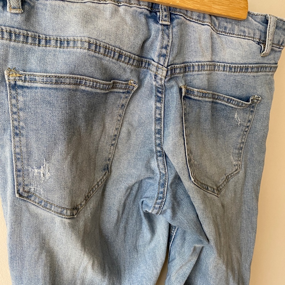 Hello! I'm Brooklyn Jeans! ☺️ - Picture 3 of 4